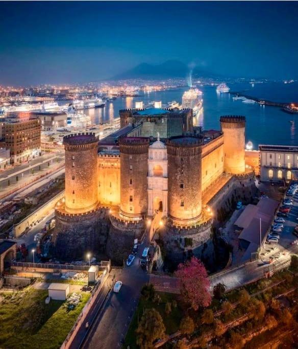شقة Maclahouse Napoli Centrale المظهر الخارجي الصورة